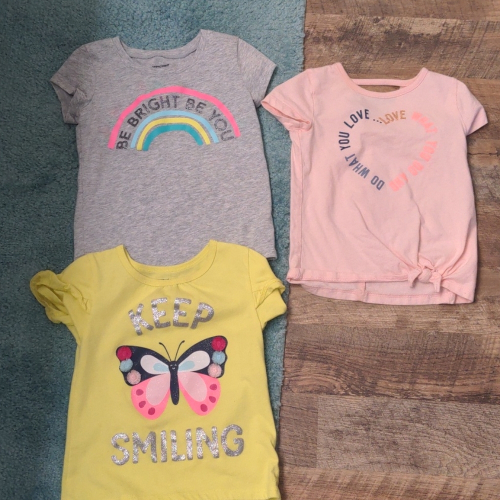 Three 3t tshirts